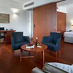 Ξενοδοχείο Porto Veneziano 3*