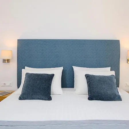 Porto Veneziano Hotel 3*