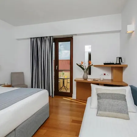Hotel Porto Veneziano 3*