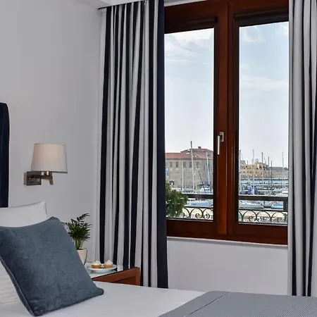 Porto Veneziano 3* Chania (Crete)