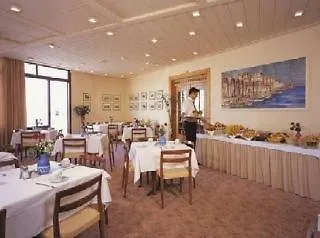 Porto Veneziano Hotel 3*