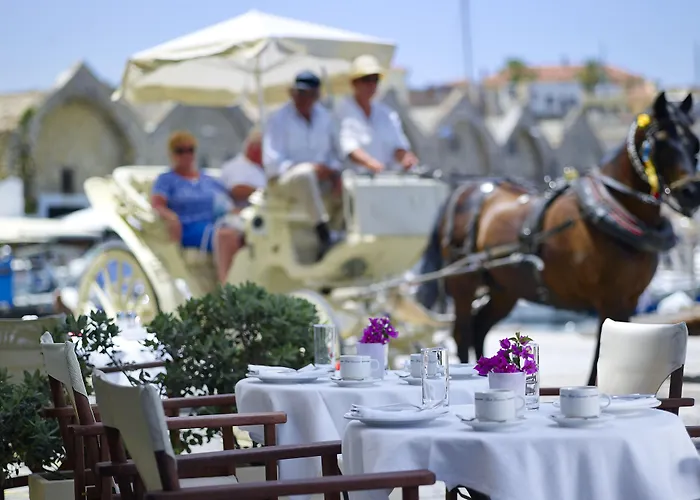 ホテル Porto Veneziano 3*