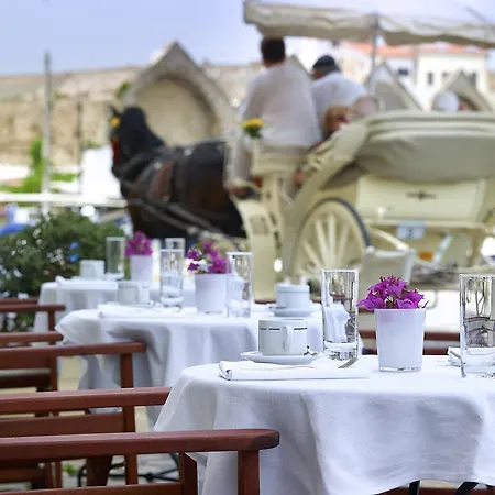 Porto Veneziano Готель 3*