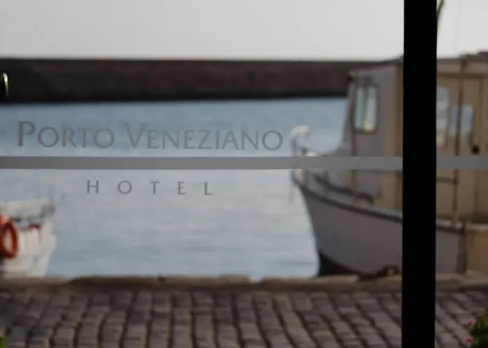 酒店 Porto Veneziano 3*